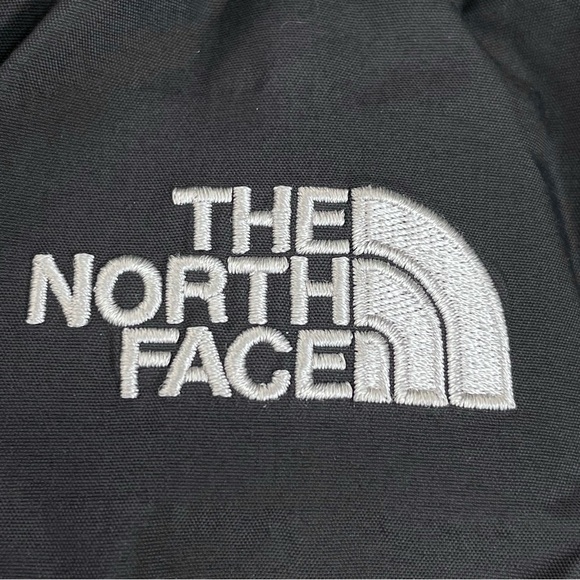 The North Face Boys Hyvent Jacket black size Medium MISSING HOOD - Picture 12 of 16